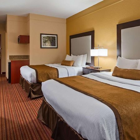 Best Western Plus Strawberry Inn & Suites Knoxville Eksteriør billede