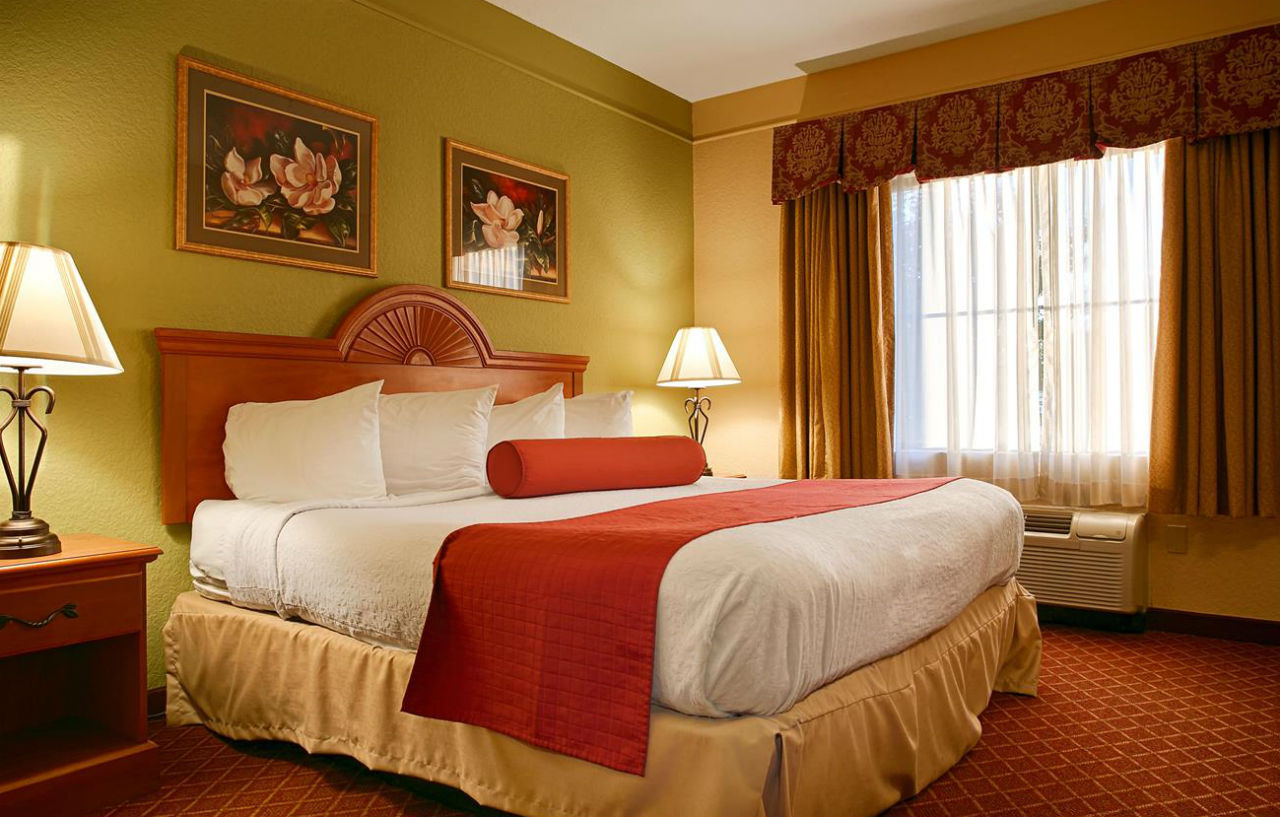 Best Western Plus Strawberry Inn & Suites Knoxville Eksteriør billede